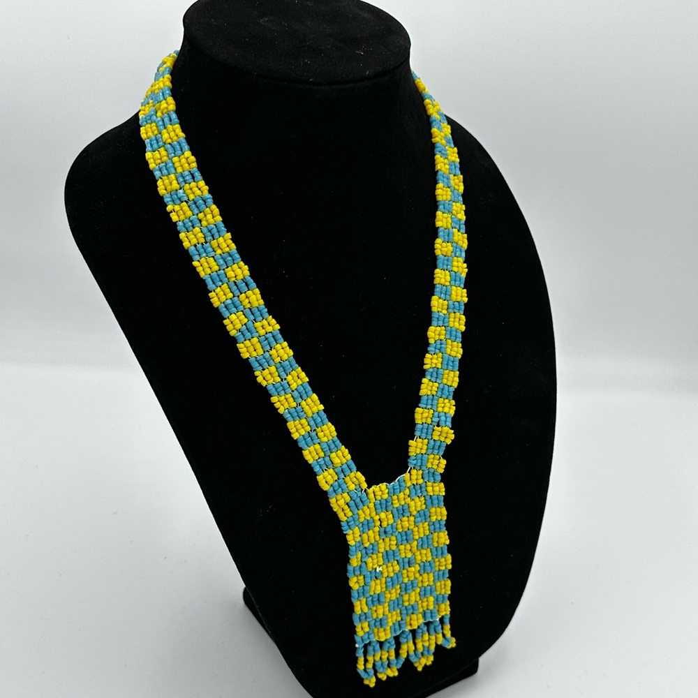 Vintage micro seed bead necklace yellow blue 21in around neck 3.5in pendant 24.5